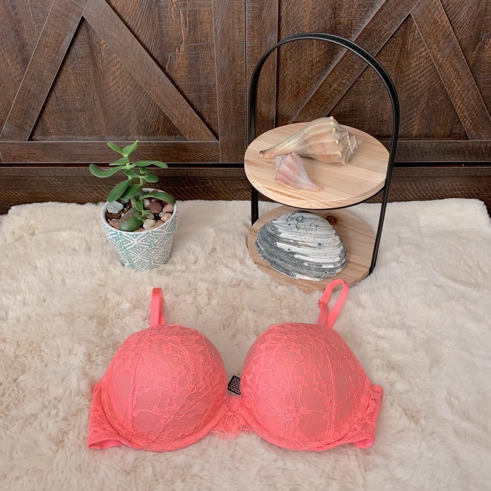 NWOT Very sexy push up bra